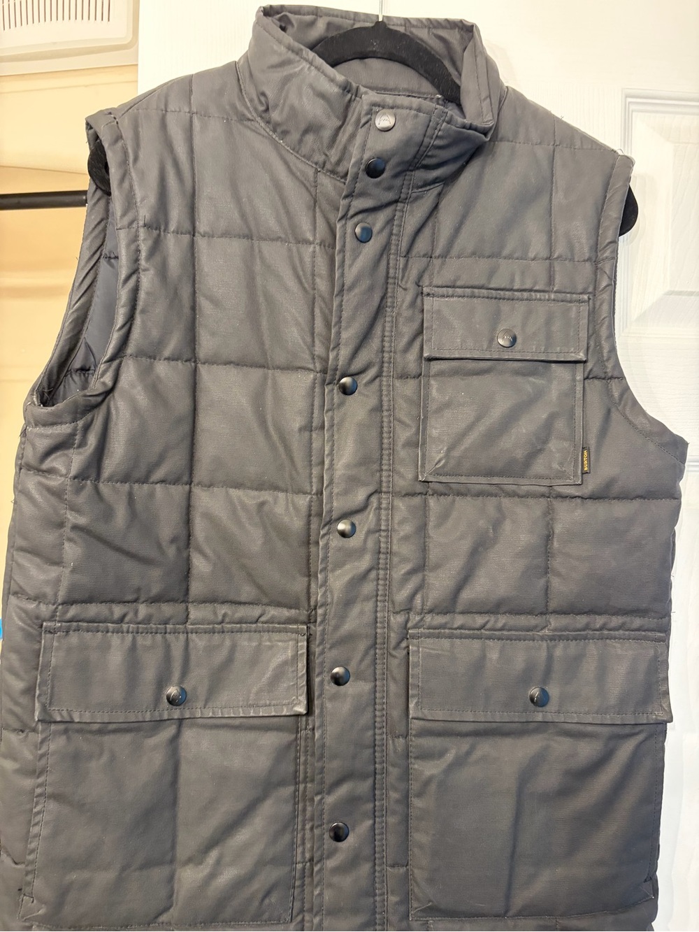 Burton Men's Quilted Puffer Vest